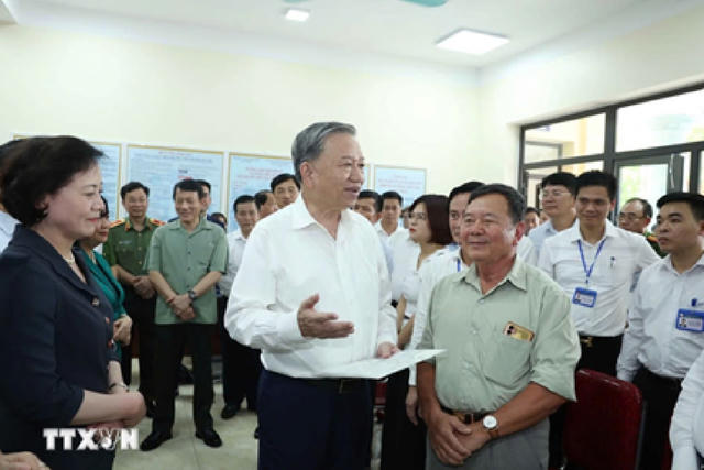 LẤY NGƯỜI DÂN LÀ TRUNG TÂM TRONG KỶ NGUYÊN MỚI - Bài 2: Nâng cao chất lượng công tác thi hành pháp luật ở cơ sở
