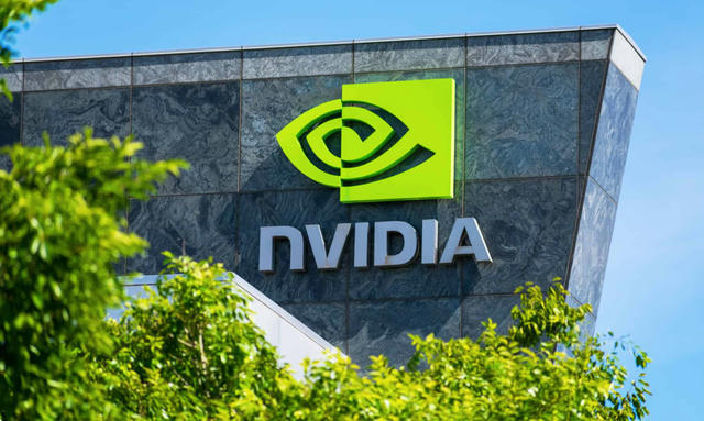 Nvidia mở rộng nhân sự tại Việt Nam, Foxconn có thể tham gia sản xuất GPU cao cấp