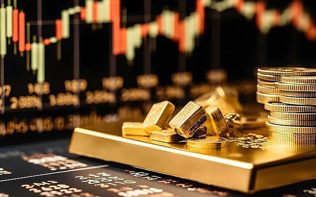 Giá vàng ngày 21/5: Vàng thế giới tăng vọt 1%, vàng miếng SJC điểu chỉnh tăng 1,5 triệu đồng/lượng