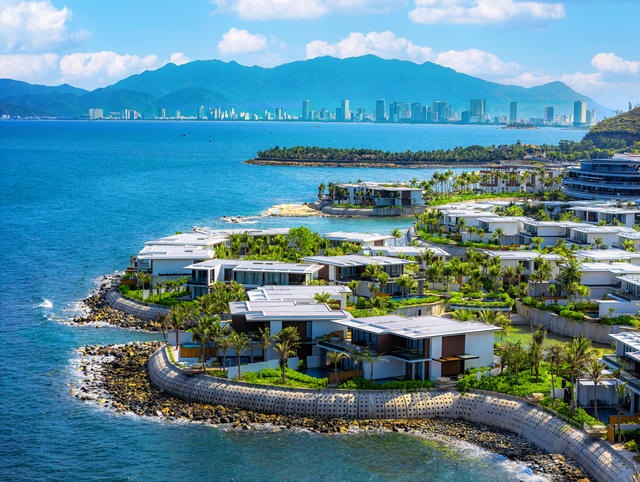 Vega City xuất hiện dày đặc trên truyền thông quốc tế như một điểm đến mới của châu Á