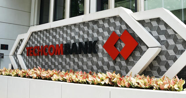 Lãi trước thuế quý I/2026 tăng mạnh, Techcombank (TCB) huy động hàng ngàn tỷ đồng qua trái phiếu