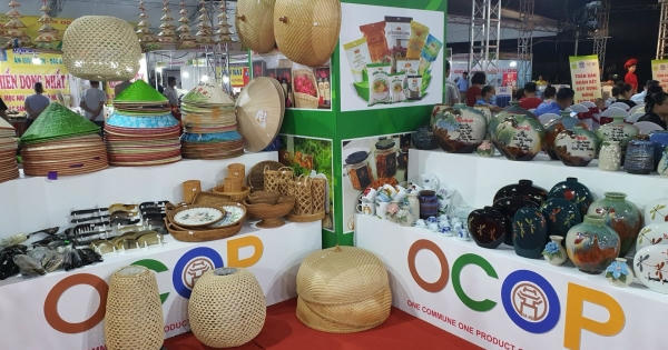 Sản phẩm OCOP hạng 5 sao phải đạt bao nhiêu điểm khi đánh giá phân hạng?