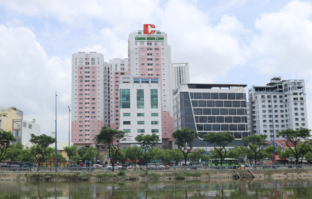 Cổ đông lớn xả hàng, Chương Dương (CDC) đối diện áp lực dòng tiền và kế hoạch vốn ngàn tỷ Cổ đông lớn xả hàng, Chương Dương (CDC) đối diện áp lực dòng tiền và kế hoạch vốn ngàn tỷ