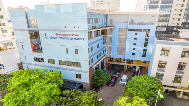Bốn lãnh đạo chủ chốt của Tư vấn Xây dựng Điện 4 (TV4) bị bắt tạm giam Bốn lãnh đạo chủ chốt của Tư vấn Xây dựng Điện 4 (TV4) bị bắt tạm giam