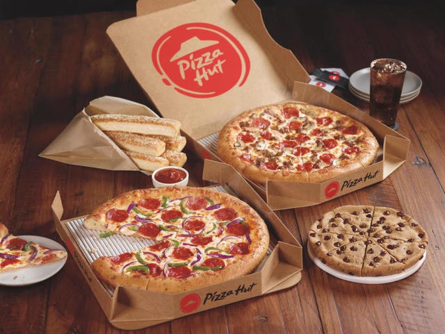 Sa sút trong cuộc đua toàn cầu, Chuỗi Pizza Hut chính thức 'bán mình' với giá 2,7 tỷ USD