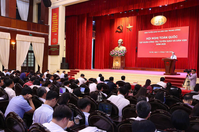 Đổi mới tư duy, nâng cao năng lực đội ngũ làm công tác tuyên giáo và dân vận