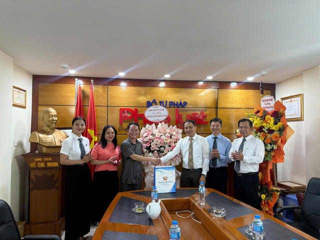 Diễn đàn pháp lý chất lượng, chuyên sâu