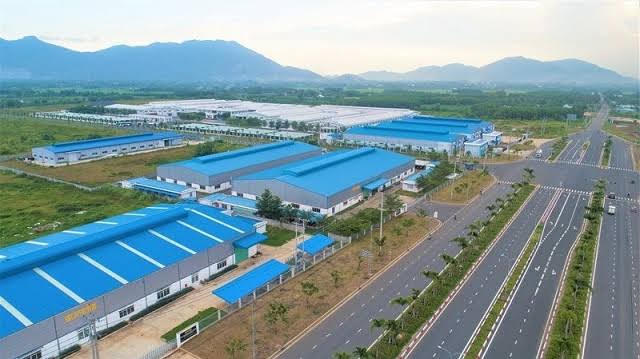 Sonadezi Giang Điền (SZG): Tổng Giám đốc Hoàng Sỹ Quyết xin từ nhiệm trước thềm mở rộng quỹ đất