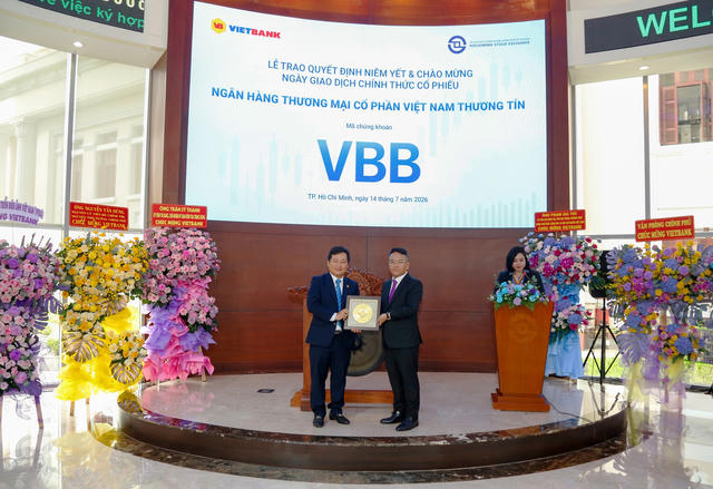 Cổ phiếu Vietbank chính thức niêm yết trên HOSE Cổ phiếu Vietbank chính thức niêm yết trên HOSE