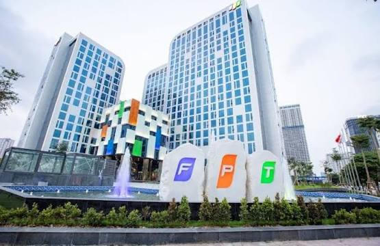FPT báo lãi trước thuế hơn 5.700 tỷ đồng nửa đầu năm 2026, các cụm AI Factory bắt đầu sinh lời