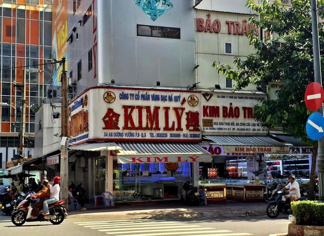 Chuyên án kim cương 1.500 tỷ: Lộ diện mắt xích Tiệm vàng Kim Lý sau các đợt tăng vốn
