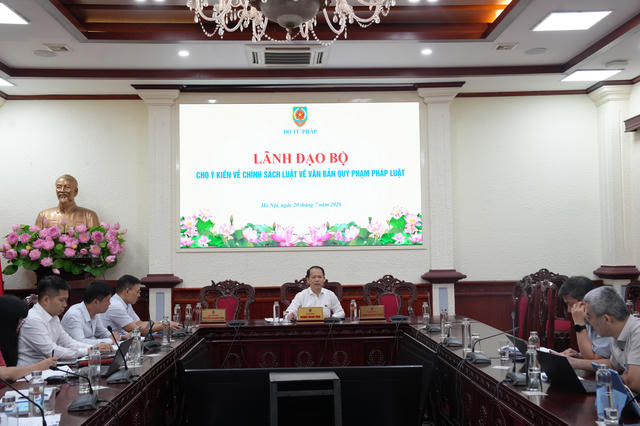 Xây dựng dự án Luật về văn bản quy phạm pháp luật: Cơ hội để hoàn thiện hệ thống pháp luật theo yêu cầu phát triển của đất nước