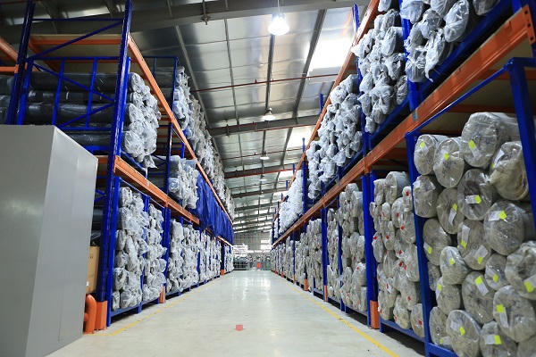 Công ty mẹ thoái vốn, Tứ Hải Hà Nam (THM) bán tài sản dệt may để lấn sân bất động sản