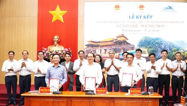 Quảng Trị cùng Huế phát triển đoàn tàu du lịch kết nối hai di sản thế giới
