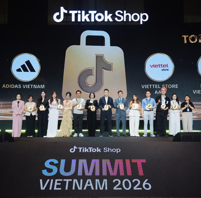 Viettel Store được vinh danh ‘Nhà bán hàng xuất sắc’ tại TikTok Shop Summit Vietnam 2026