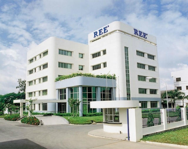 Cơ Điện Lạnh (REE) phát hành cổ phiếu ESOP giá 10.000 đồng, lãi ròng bán niên vượt 1.700 tỷ đồng