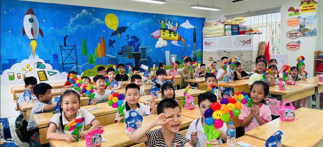 Bộ Nội vụ hướng dẫn chính sách với hiệu trưởng, phó hiệu trưởng khi sắp xếp trường học