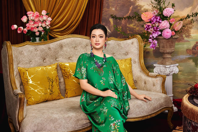 Vũ Tường Vi - Nhà thiết kế, nhà sáng lập thương hiệu thời trang VROSA: Hành trình kiến tạo dấu ấn từ bản sắc