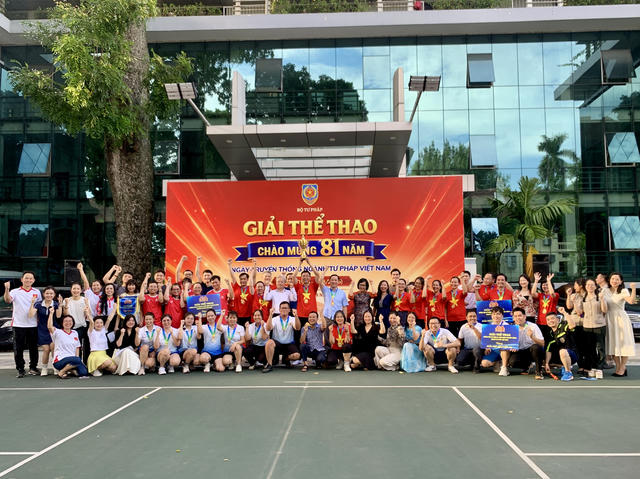 Sôi động giải thể thao mừng 81 năm ngày truyền thống Ngành Tư pháp