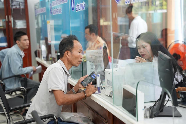 Đẩy mạnh cải cách thủ tục hành chính, tạo động lực tăng trưởng hai con số