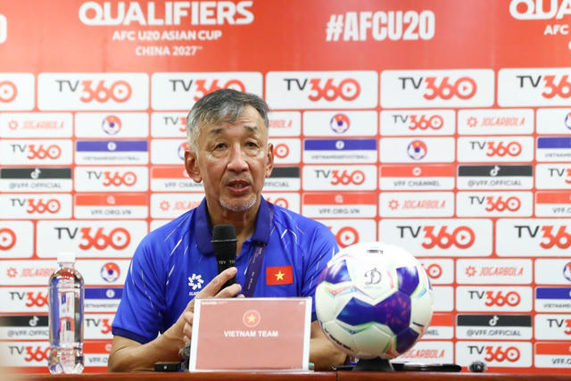 HLV Yutaka Ikeuchi chỉ ra điểm yếu của U20 Việt Nam, vẫn tin vào cơ hội đi tiếp