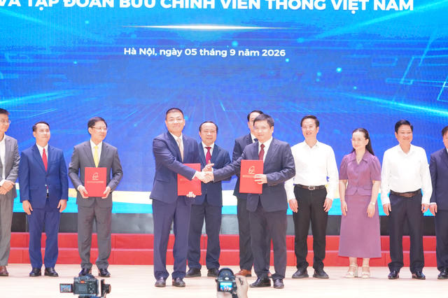VNPT hợp tác Học viện Công nghệ Bưu chính Viễn thông phát triển đại học AI-Native