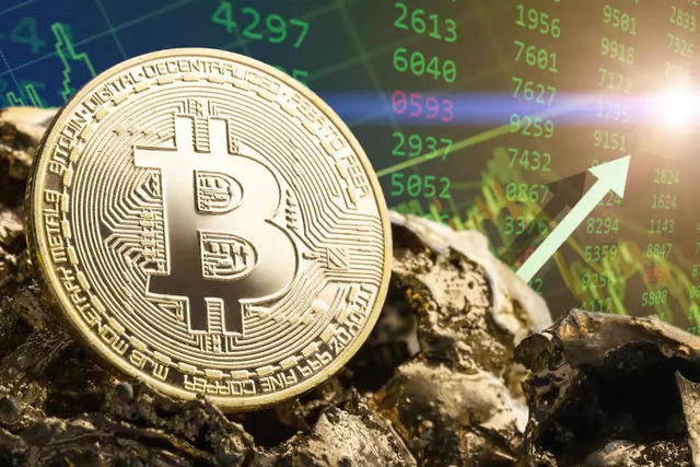 Vì sao giá trị Bitcoin tăng áp đảo vàng khi nợ công thế giới chạm đỉnh?