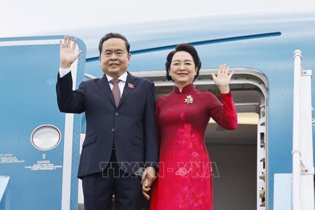 Chủ tịch Quốc hội Trần Thanh Mẫn và Phu nhân lên đường thăm chính thức Hàn Quốc, Mông Cổ