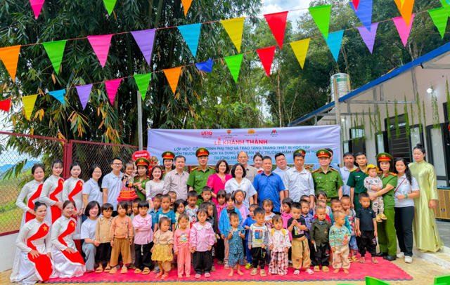 Quỹ Kiến tạo Ước mơ cùng Cục Cảnh sát Quản lý hành chính về trật tự xã hội - Bộ Công an hỗ trợ gần 4 tỷ đồng cải thiện điều kiện học tập, sinh hoạt tại Điện Biên