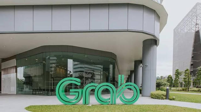 Hàng loạt tài xế Grab kêu gọi tắt ứng dụng phản đối chính sách cước phí và tỷ lệ chiết khấu