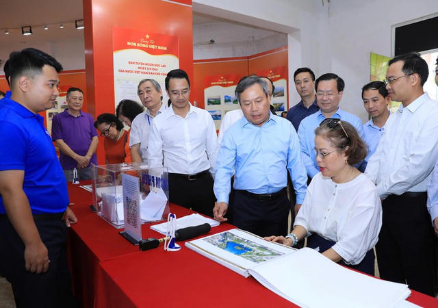 2 nhóm đồ án quy hoạch của TP Hà Nội: Cầu thị, minh bạch trong tiếp nhận ý kiến đóng góp 