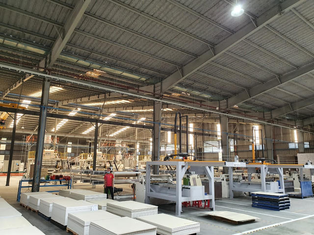 Chậm báo cáo tài chính soát xét, Sản xuất và Công nghệ Nhựa Pha Lê (PLP) tiếp tục bị HOSE nhắc nhở và cắt margin