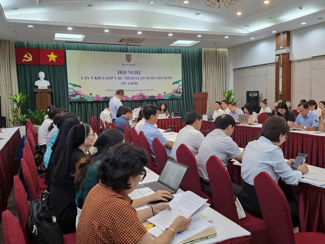Phân cấp mạnh cho địa phương - “địa phương quyết, địa phương chịu trách nhiệm”