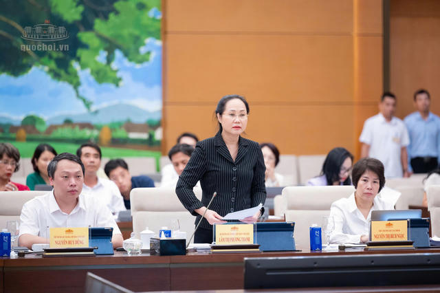 Hoàn thiện khung pháp lý, đưa công nghiệp văn hóa thành động lực tăng trưởng