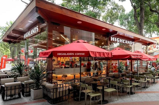 Định giá 800 triệu USD, Tập đoàn Jollibee nhượng quyền kiểm soát Highlands Coffee cho Quốc tế Việt Thái