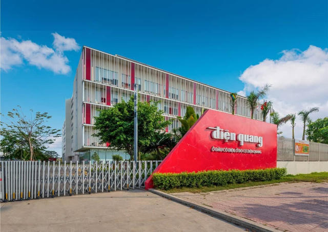 Tập đoàn Điện Quang (DQC) đóng cửa hai chi nhánh trả mặt bằng, lợi nhuận bán niên bứt phá