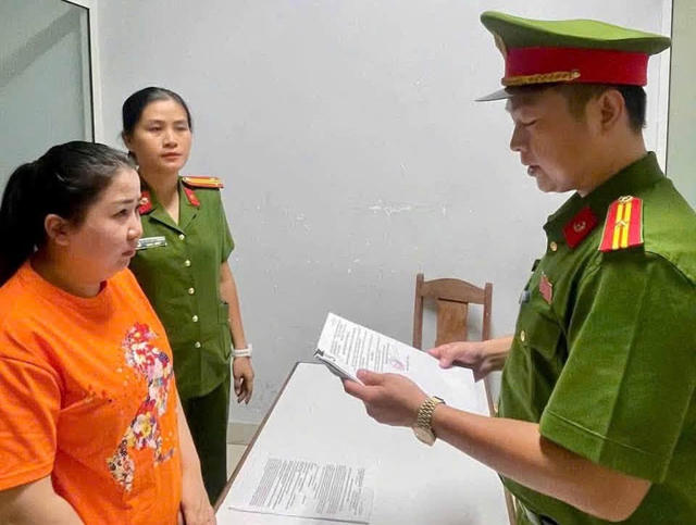 Lừa góp vốn mua hàng lợi nhuận cao, chiếm đoạt hơn 15 tỷ đồng