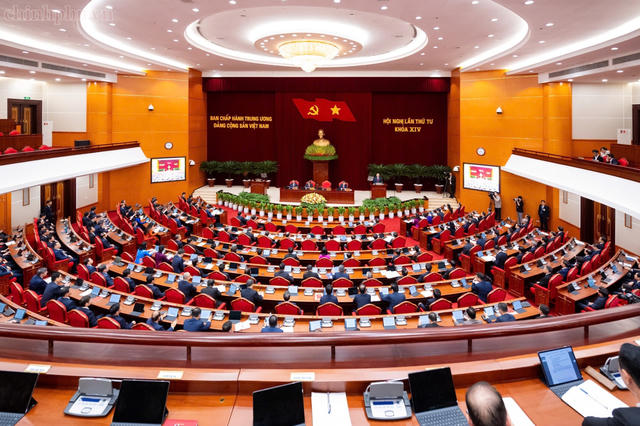 Ngày làm việc thứ nhất Hội nghị lần thứ tư Ban Chấp hành Trung ương Đảng khóa XIV
