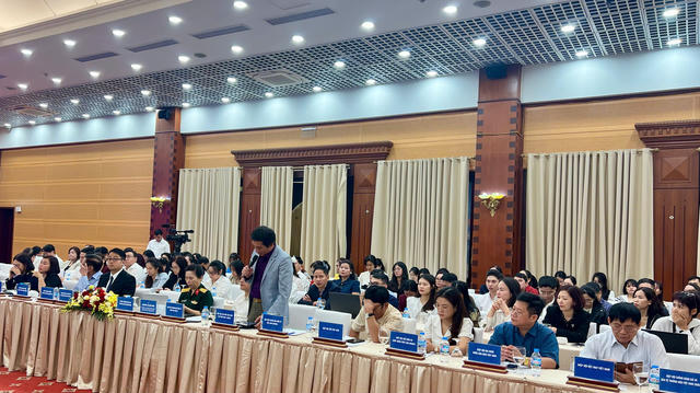 Gỡ vướng thuế - hải quan, khơi thông động
lực tăng trưởng
