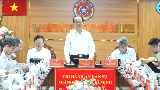 Bộ trưởng Hoàng Thanh Tùng chỉ đạo tháo gỡ khó khăn cho Thi hành án dân sự TP Hồ Chí Minh