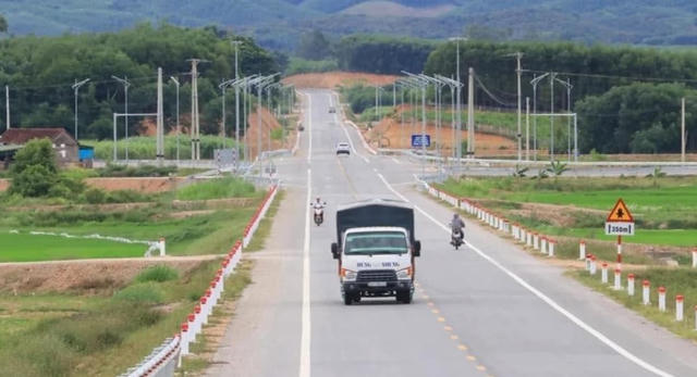 Cà Mau đầu tư hơn 132 tỷ đồng xây tuyến đường N5 tại Khu công nghiệp Khánh An Cà Mau đầu tư hơn 132 tỷ đồng xây tuyến đường N5 tại Khu công nghiệp Khánh An
