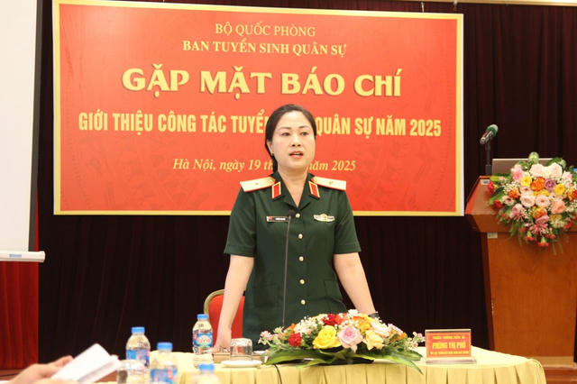 Những “bông hoa thép” tỏa sáng giữa thời bình