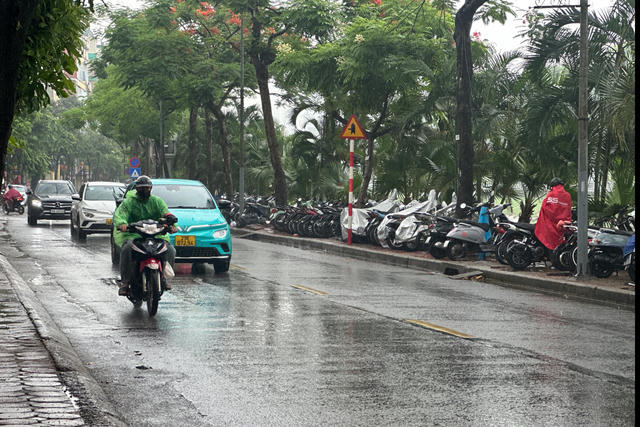 Không khí lạnh tràn về gây mưa rào