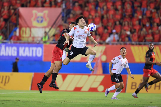 Vòng 5 V.League: Dấu ấn các đội bóng Bắc miền Trung 