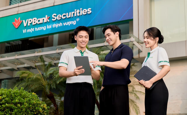 Hệ sinh thái VPBank củng cố triển vọng xếp hạng tín nhiệm của VPBankS Hệ sinh thái VPBank củng cố triển vọng xếp hạng tín nhiệm của VPBankS