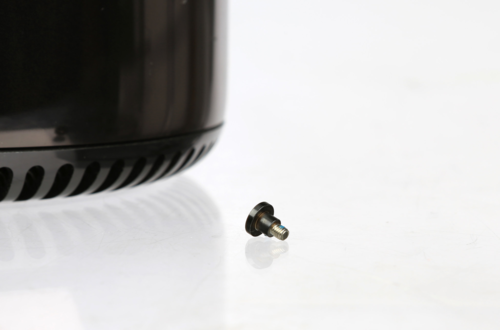 Apple không lắp ráp sản phẩm ở Mỹ vì thiếu ốc vít - Ảnh 1