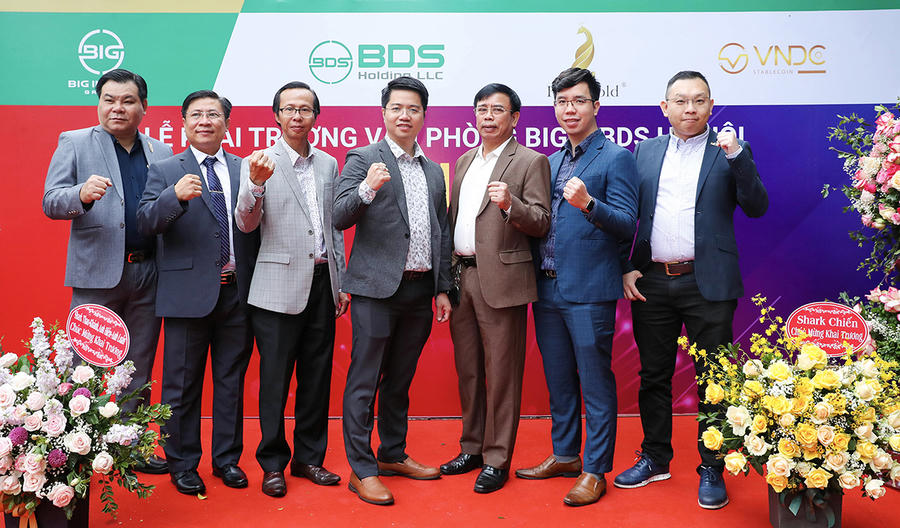 Ban Lãnh đạo và Ban Cố vấn Tập đoàn 