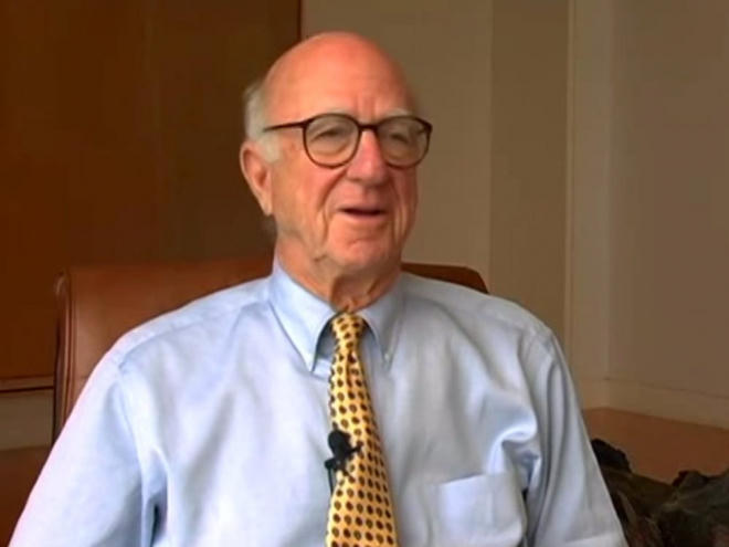 Những người nổi tiếng chỉ thành công từ sau tuổi 40 - Ảnh 2