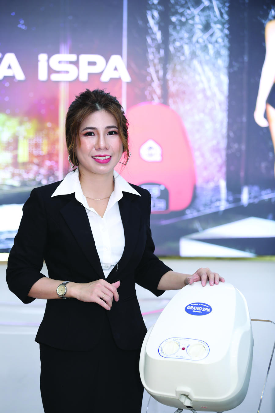 Bùi Trương Minh Nguyệt  Đại diện Tổng phân phối độc quyền máy SG – 2000 tại Hải Dương  (Số 212, đường Nguyễn Văn Linh, TP.Hải Dương, tỉnh Hải Dương):