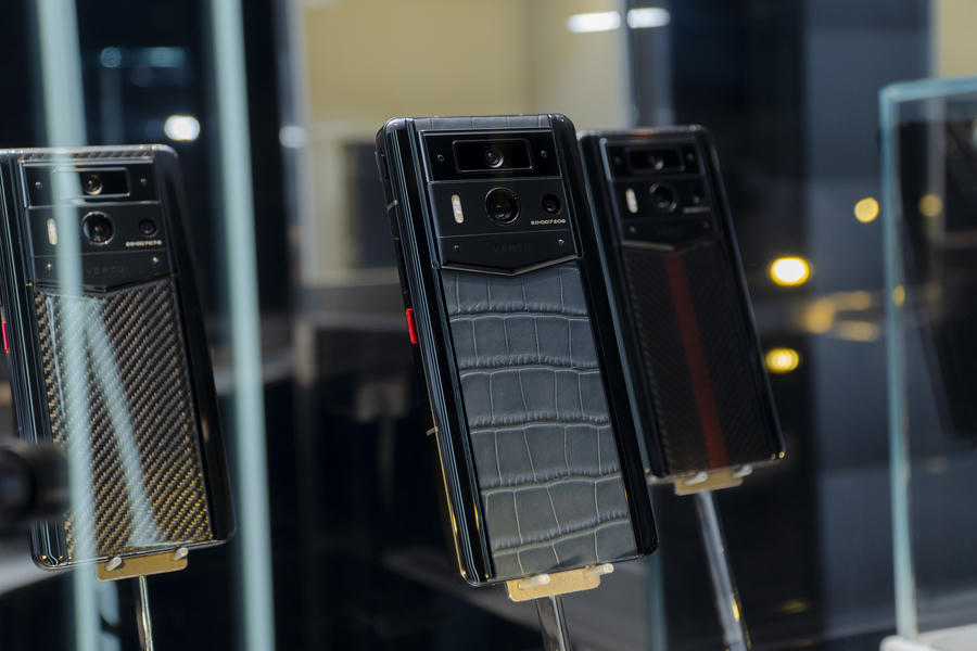 Metavertu 2 là mẫu smartphone bán chạy nhất tại Vertu Việt Nam trong thời gian qua.&nbsp;